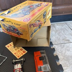 MPC RUPP & STEFFEY STP COUGAR COUNTRY FUNNY CAR Model Kit No. 703-200 1/25 scale