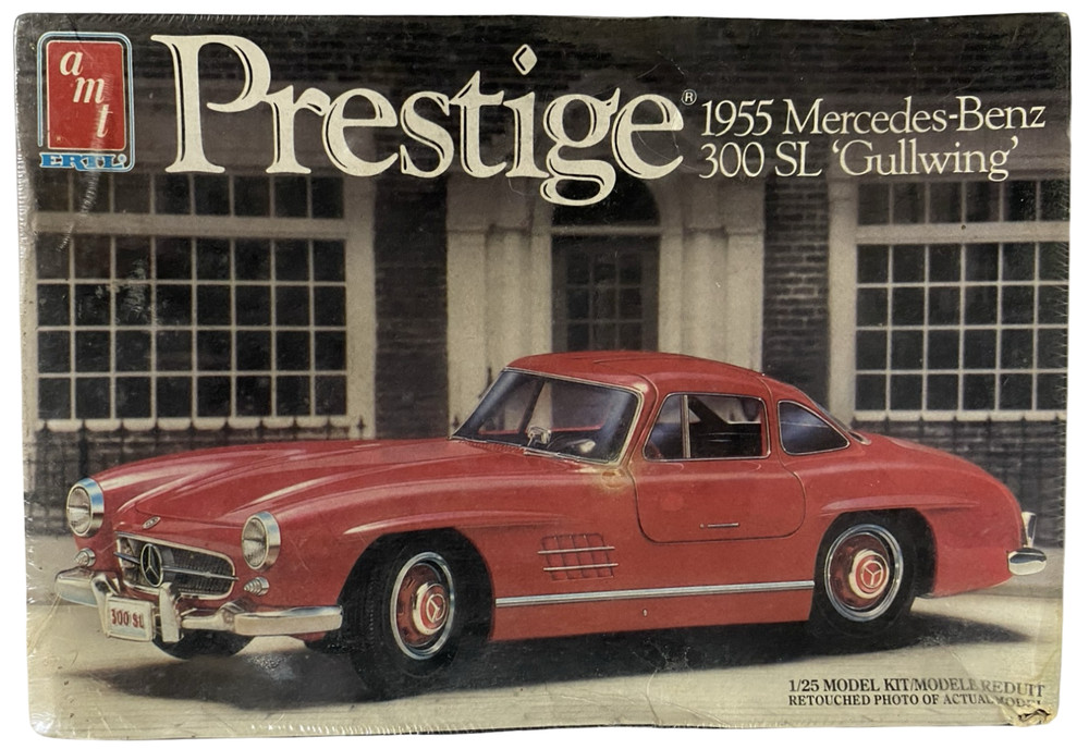 AMT Prestige 1955 Mercedes-Benz 300SL Gullwing 1:25 Model Kit New w Box Damage