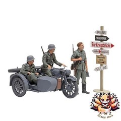NEW TAMIYA 1/35 Military Miniature Series No.384 German Side Car KS600 Plastic