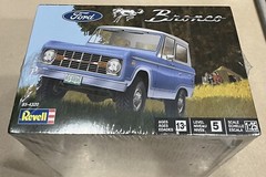 🏁 Revell Ford Bronco Plastic Model Car Kit 85-4320 (Factory Sealed) 1/25 🏁