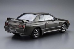 Aoshima 1/24 Scale Model Car Kit Nissan Skyline GT-R R32 w/RB26DETT Engine Parts