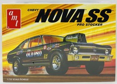 AMT 1972 Chevy Nova SS Pro Stocker “Old Pro” 1:25 Car Plastic Model Kit Sealed