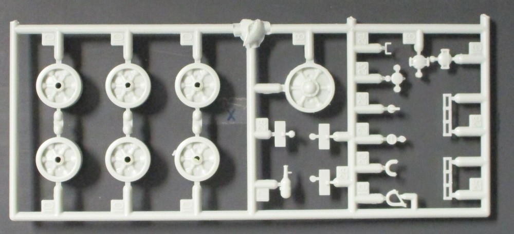 Dragon 1/35 Scale M4A4 with 60lb Rockets – Parts Tree C from Kit No. 6041