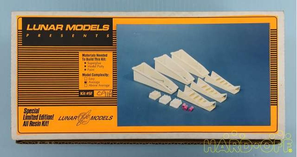 LUNARMODELS LANDINGGEAR Collectables 17+