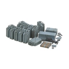 TAMIYA Military Model 1:35 German Jerry Can Set Pack New