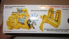AMT CONSTRUCTION BULLDOZER 1/25 SCALE