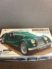 Tamiya 1/24 Morgan 4/4 Sports Car Model Kit No.170