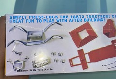 Wacky Races The Creepy Coupe Press-Lock Plastic Model Car Kit MPC New