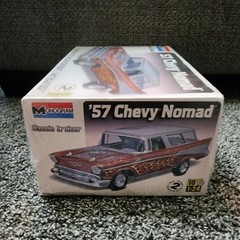 Monogram ’57 Chevy Nomad “Classic Cruiser” Model 1:24 Scale New