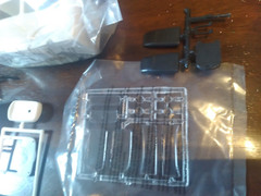 ’32 Ford Sedan Delivery Body, Interior, Glass, Grill, Bumpers 1932 – MPC 1:25