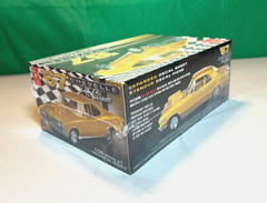 AMT 1967 Chevelle Pro Street Car Plastic Model Kit 1/25 Scale Sealed