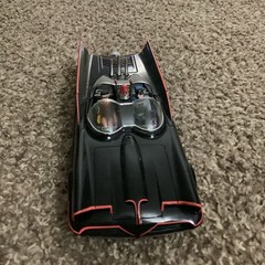 Polar Lights 1/25 Snap Batman 1966 Batmobile Prepainted Model Kit Figure Parts