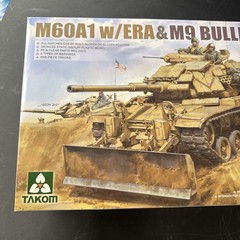 TAKOM 2142 1/35 M60A1 w/ERA & M9 Bulldozer