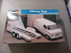 G1c Sealed Revell Chevy Van Race Car Trailer 1996 1:24 Model Kit Chevrolet 7250