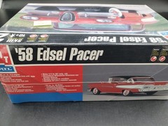 🔥🔥😎1999 AMT / ERTL ’58 Edsel Pacer 1/25 Scale Plastic Model (MPN 30032)🔥😎🚦