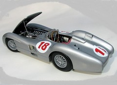 Mercedes Benz Race Racing Car Racer Vintage Le Mans Built Model 24Metal