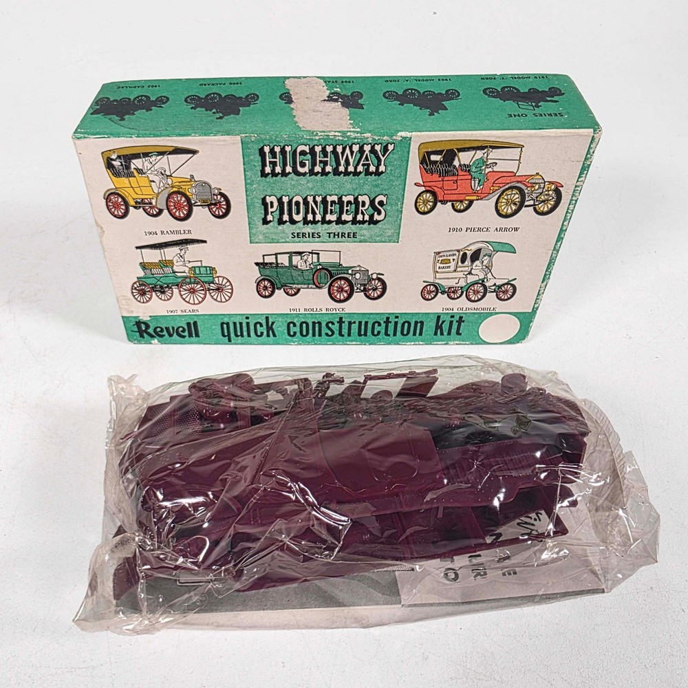Revell • 1911 Rolls Royce 1953 • Highway Pioneers Series 3 • Unbuilt SEALED Pkg.