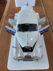 Model Icons | 1/18 | Jaguar Mark 2 | Leicestershire and Rutland Constabulary