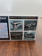 AMT 1965 Bonneville Sport Coupe. 1/25 #AMT1260/12. Customizable Model kit Sealed
