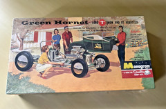 Vtg 1996 Monogram GREEN HORNET FORD T Show & Go Roadster MODEL CAR KIT 1:24