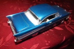 AMT 57 1957 CHEVY CHEVROLET 2 DOOR HARDTOP PLASTIC RESIN MODEL KIT 1:24 JUNKYARD