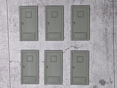 1/64 Scale Back Alley Door – For diecast car garage/workshop diorama (set of 6)