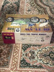 962 Revell H-1282 Big Daddy Roth Outlaw 1/25.Sc Model Kit Unbuilt w/Instructions
