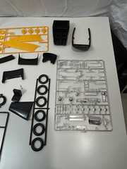 Testors Italeri Mercedes 540K 1/24 Plastic Model Kit 831 Open Box Kit