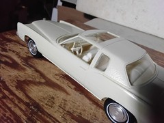 1976 EL DORADO Cadillac *phoenician Ivory* PROMO Dealer BOX Model Plastic