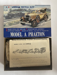 VINTAGE HUBLEY MODEL A PHAETON METAL KIT NO. 856K-300 NEVER ASSEMBLED IN THE BOX