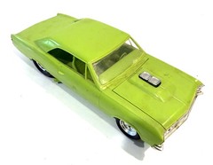 Vintage Muscle Model Car Kit Lot SS Chevelle Superbird Plus Junk Yard *5g