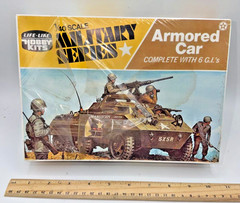 Life-Like Hobby Kits 1/40 Armored Car Military Model 09651 Sealed 6 GIs 1974