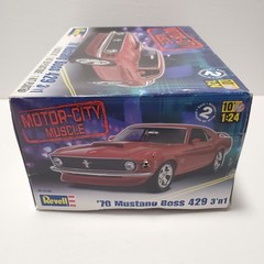 Revell 2149 70 Mustang Boss 429 3 n 1 “Motor City Muscle” Model Kit Open Box