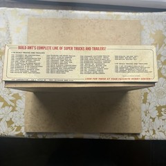 AMT Ford Louisville “Short Hauler” 1/25 Model Kit T515 *Open Box