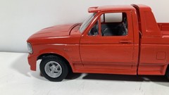 AMT 1994 Ford F-150 SVT Lightning Pickup Truck Built Model Kit 1:25 Completed