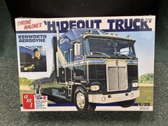 AMT Kit Model Kenworth K100 Aerodine Hideout Truck 1 25 scale plastic kit SEALED