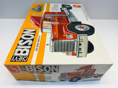 AMT 1:25 Scale Chevrolet Bison Semi Truck Sealed Inside Model Kit