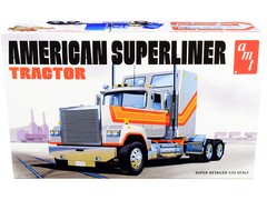 AMT AMT1235 Skill 3 Model Kit American Superliner Semi Tractor 1/24 Scale Model