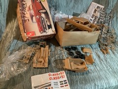 VINTAGE MODEL KIT -AMT#6563 “57 CHEVY BELAIR HARDTOP OPEN Box