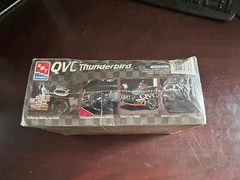 AMT – QVC Thunderbird (1:25) New In Box See Photos. Sealed