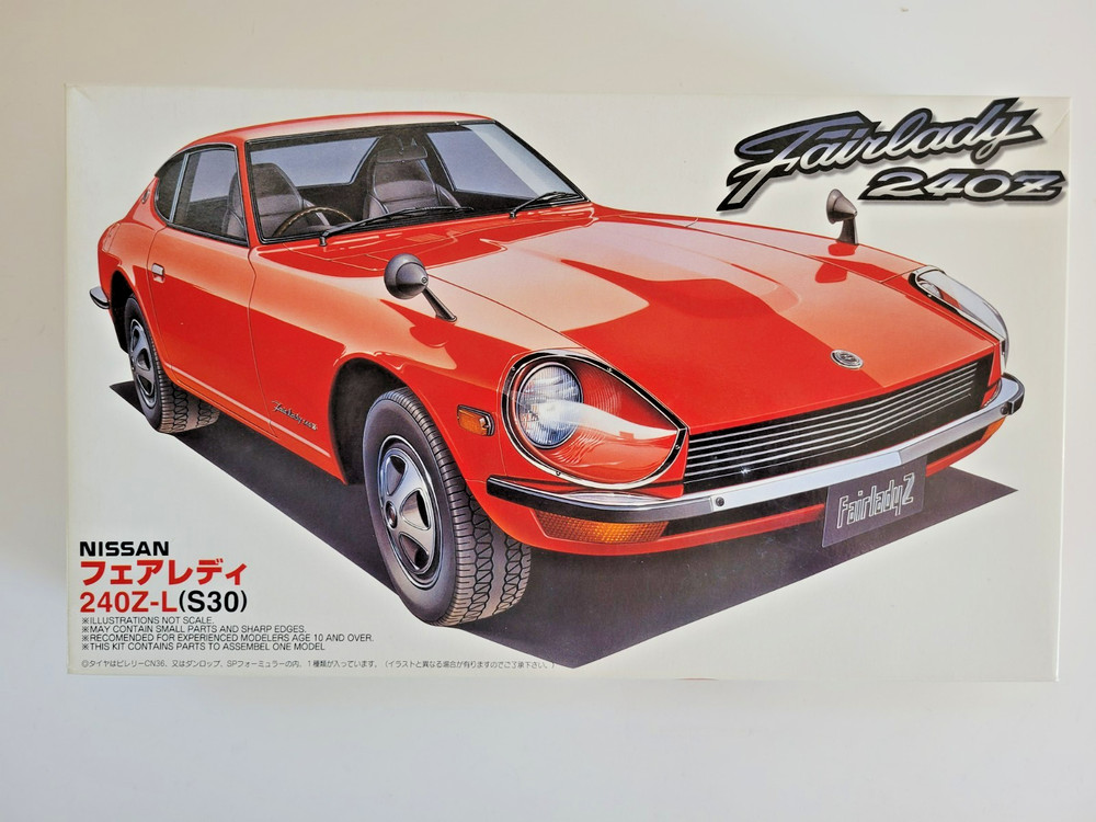 Fujimi 1:24 Nissan Fairlady 240Z-L (S30) Model Kit #12480 Made In Japan RS-55