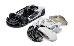 MCLAREN P1 WHITE SNAP TOGETHER MODEL KIT BY AIRFIX QUICKBUILD J6028
