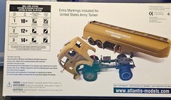 White-Fruehauf Gas Truck Sinclair Plastic model kit (Atlantic) Assembled