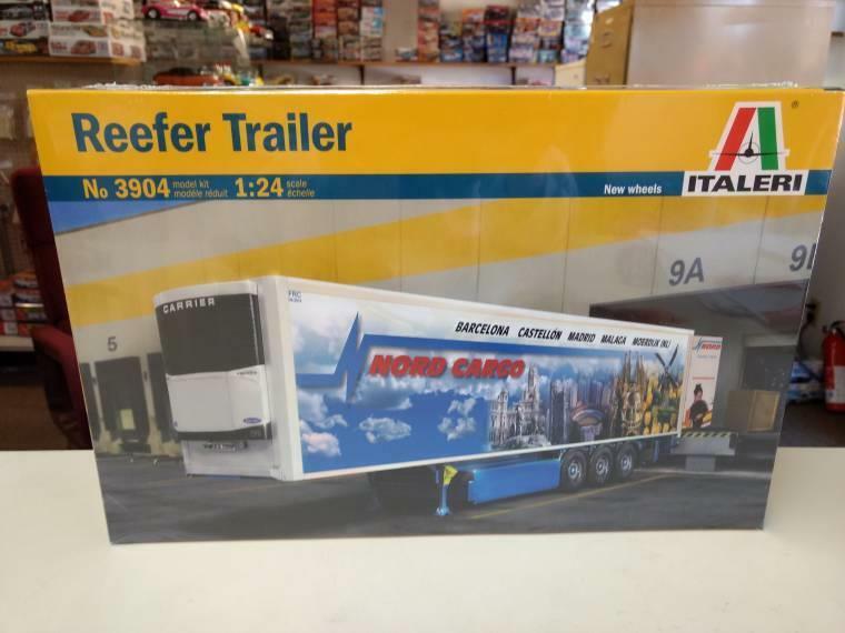 Italeri 3904 Reefer Trailer model kit