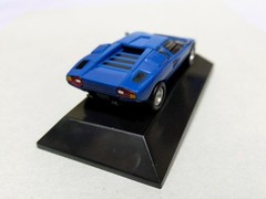 F-Toys 1/64 HO plastic model – Lamborghini Contach LP400 Racing Car Blue