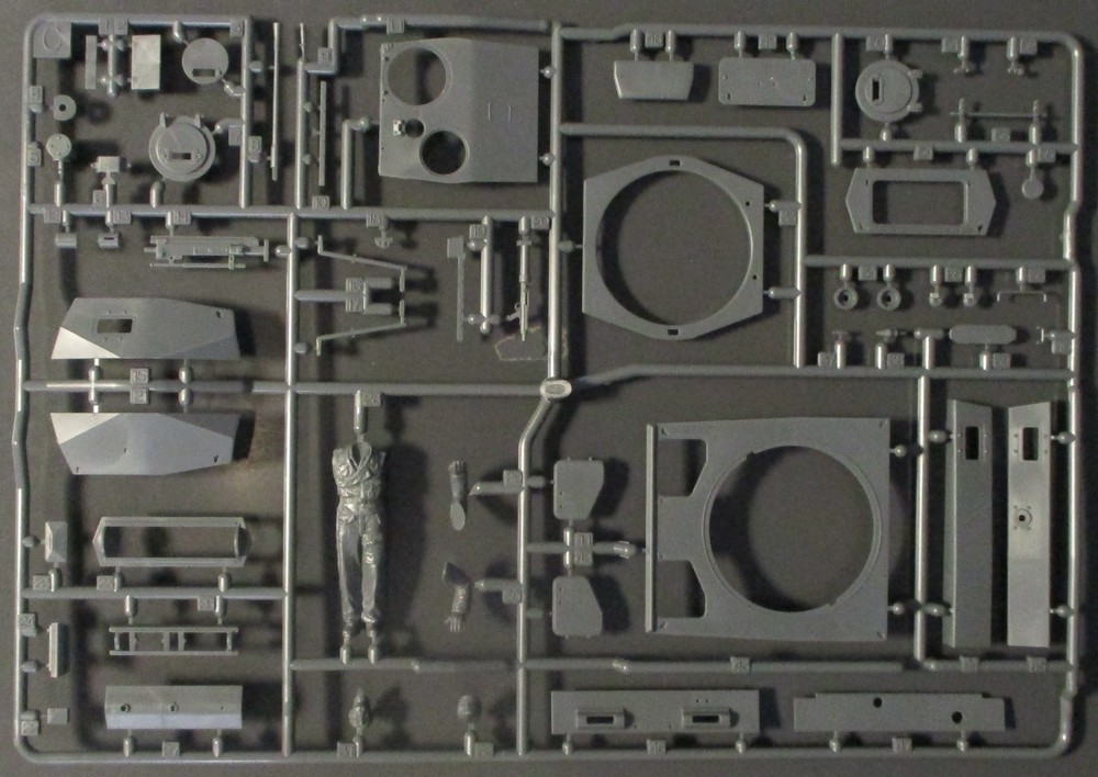Asuka 1/35th Scale Panzer II Luchs – Parts Lot C from Kit No. 35-033