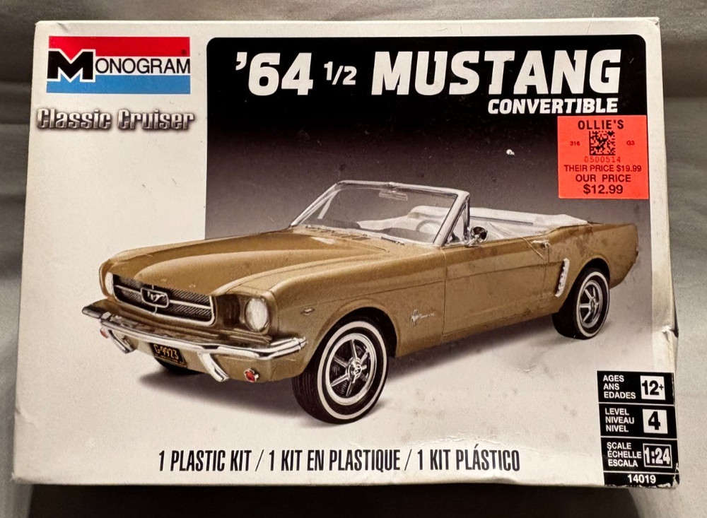 Monogram 1964 1/2 Mustang Convertible 1:24 Scale Model Car Kit (Open Box)