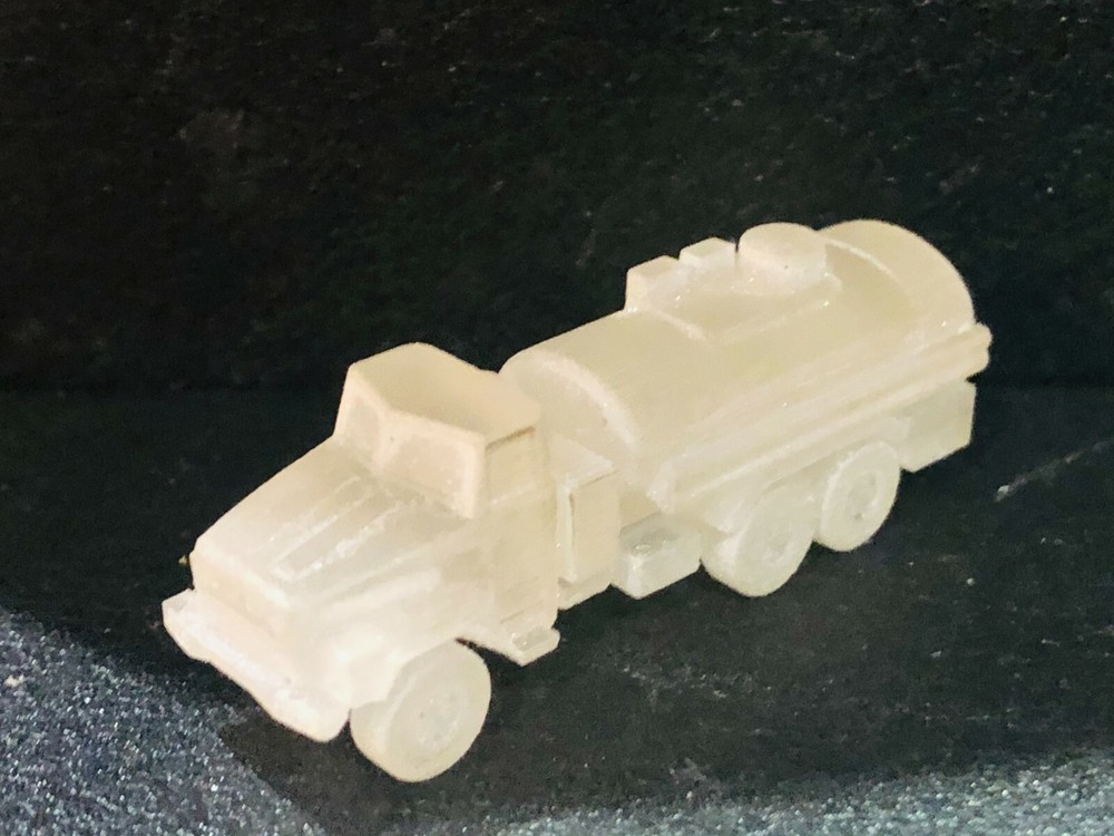 1:200 Russian KRAZ-260 TZ-9.5 6×6 Heavy Tanker Truck