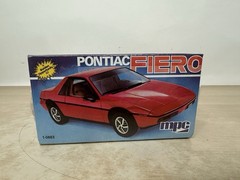 Vintage 1983 MPC PONTIAC FIERO 1/25 Scale Model Car Kit #1-0883 – NEW SEALED