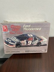 AMT #9 Coors Light Thunderbird Bill Elliott 1/25 Scale Kit #6740 FACTORY SEALED